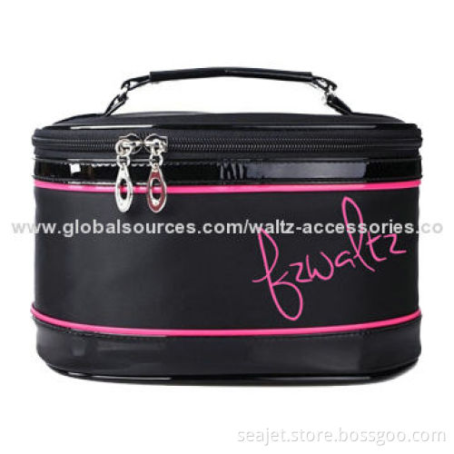 Ladies' Cosmetic Bag with High Capacity, Customized Designs and Logos are Accepted